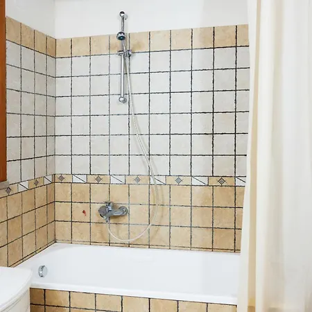 Rifugio San Bartolo - Gabicce Vallugola * Castel di Mezzo