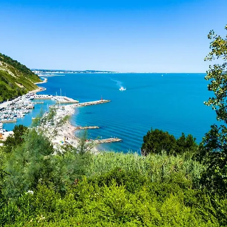 Rifugio San Bartolo - Gabicce Vallugola *