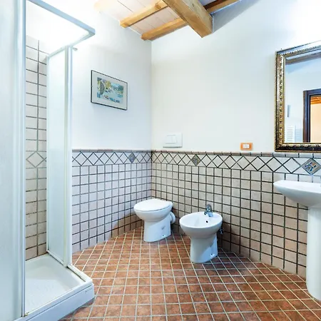 Rifugio San Bartolo - Gabicce Vallugola * Castel di Mezzo